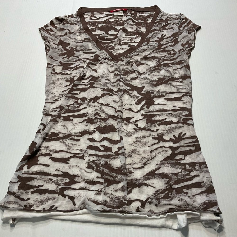 Unionbay Y2K Brown Camouflage Shirt Attached White Tank Juniors Sz L Camo